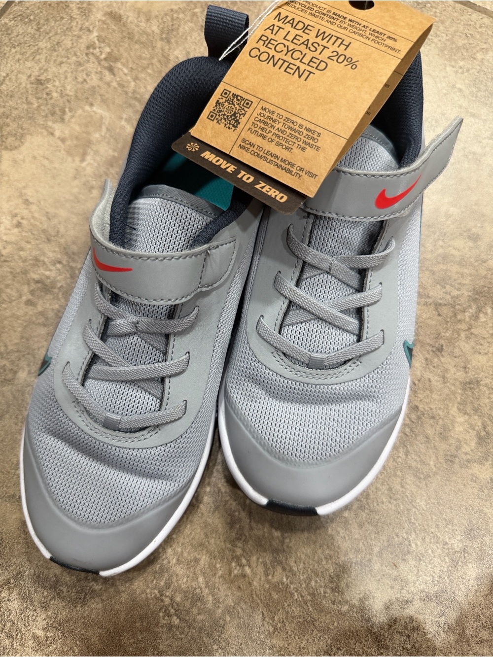 Nike Omni-Court Youth Shoes - Picture 6 of 7
